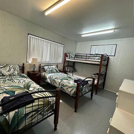 Leander Reef Holiday Park Port Denison Экстерьер фото